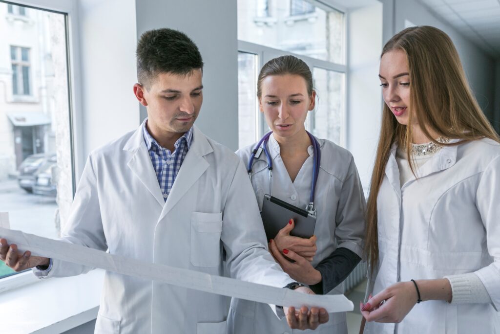career-opportunities-after-bpharm-dpharm
